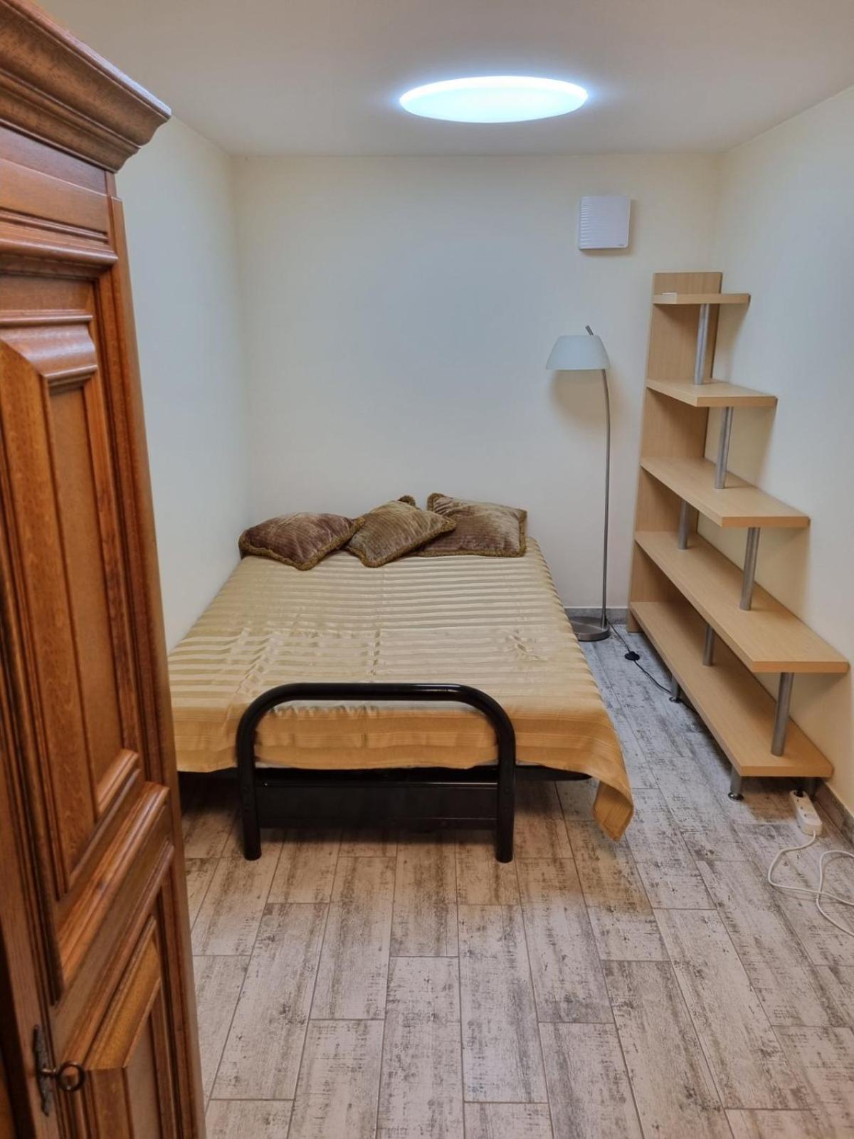 Liepu 27a/10 Klaipėda